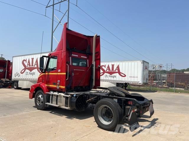 Volvo VNM Cavalos Mecânicos