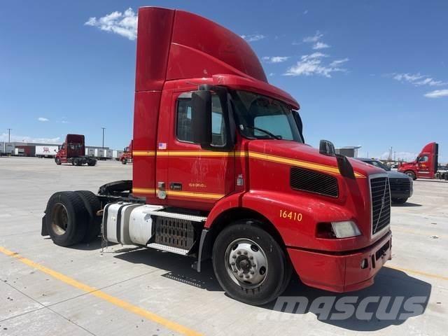 Volvo VNM Cavalos Mecânicos