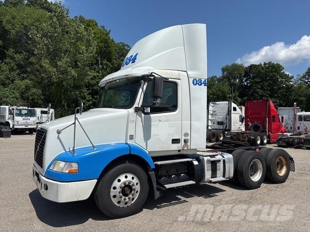 Volvo VNM Cavalos Mecânicos