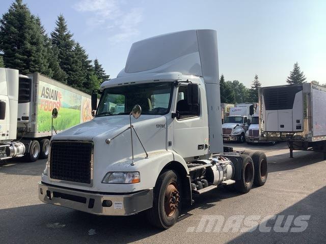 Volvo VNM Cavalos Mecânicos