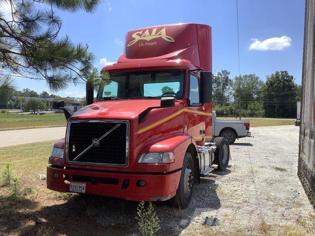 Volvo VNM Cavalos Mecânicos