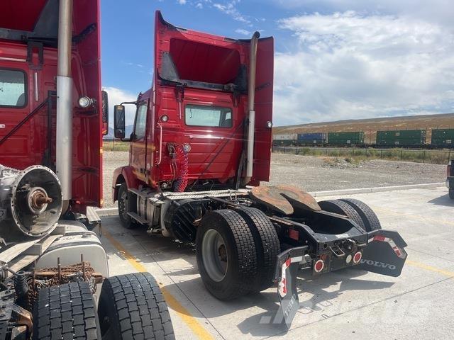 Volvo VNM Cavalos Mecânicos