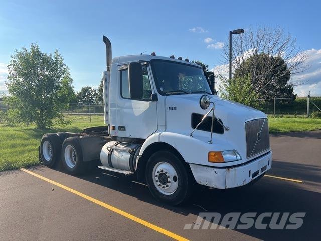 Volvo VNM Cavalos Mecânicos