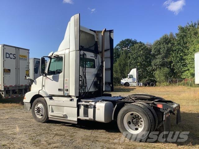 Volvo VNM Cavalos Mecânicos