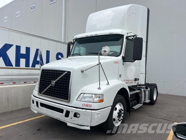 Volvo VNM Cavalos Mecânicos