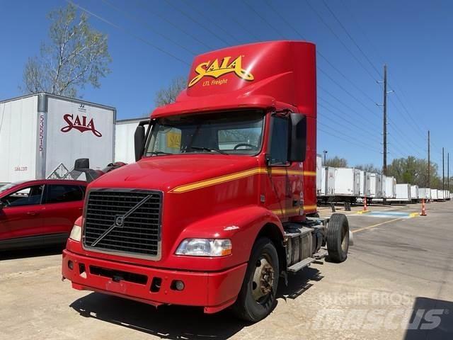 Volvo VNM42T Cavalos Mecânicos