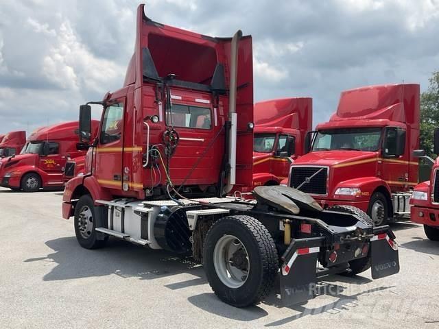 Volvo VNM42T Cavalos Mecânicos