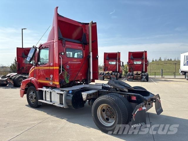Volvo VNM42T Cavalos Mecânicos
