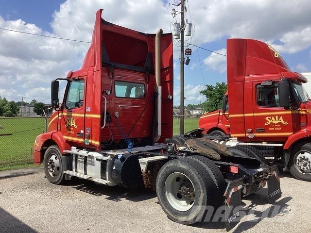 Volvo VNM42T Cavalos Mecânicos