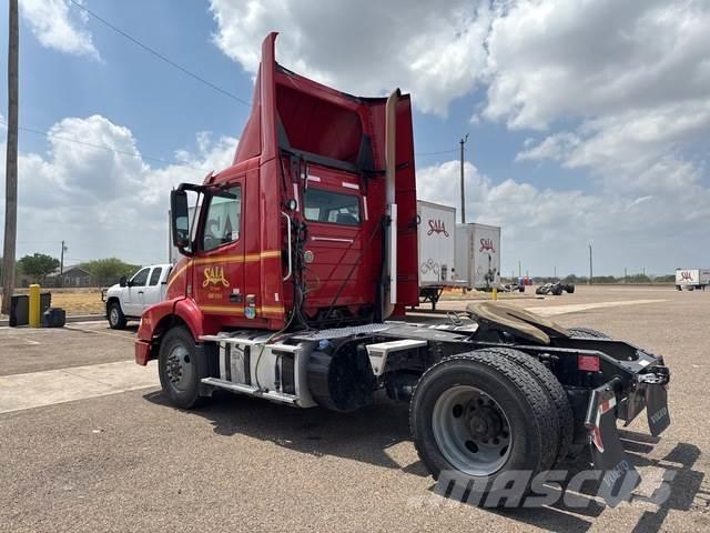 Volvo VNM42T Cavalos Mecânicos