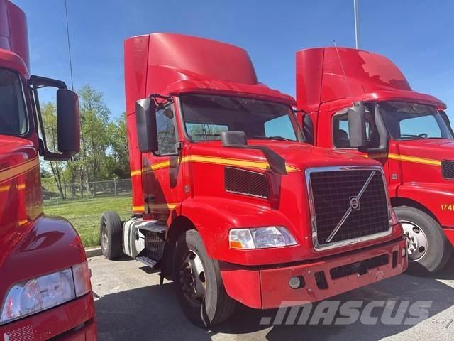 Volvo VNM42T Cavalos Mecânicos