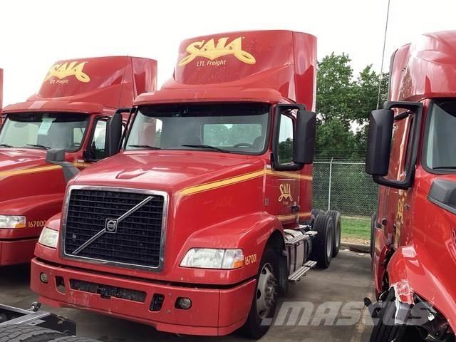 Volvo VNM64T Cavalos Mecânicos