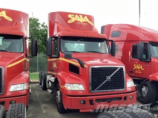 Volvo VNM64T Cavalos Mecânicos