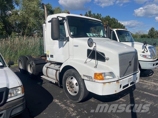 Volvo VNM64T Cavalos Mecânicos
