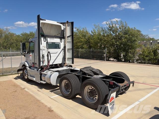 Volvo VNM64T Cavalos Mecânicos