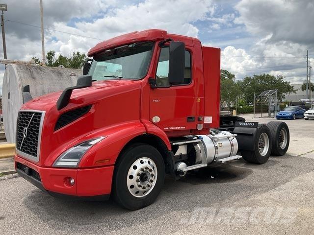 Volvo VNR Cavalos Mecânicos