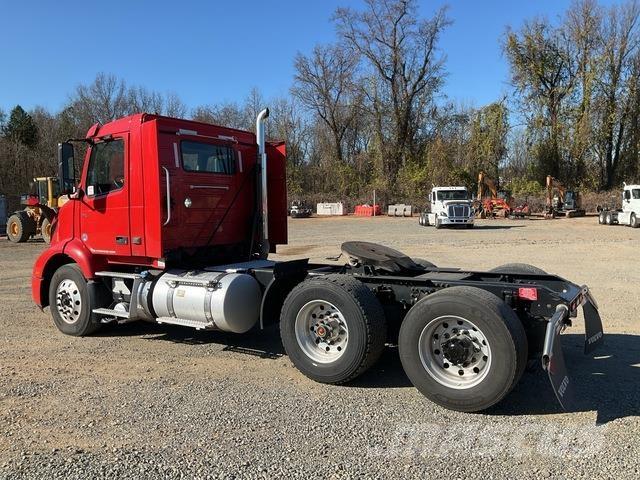 Volvo VNR Cavalos Mecânicos