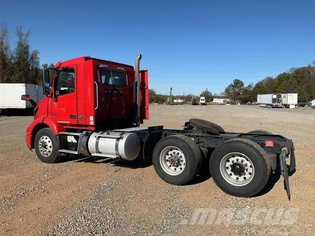 Volvo VNR Cavalos Mecânicos