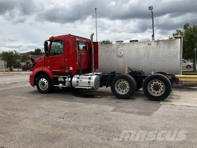 Volvo VNR Cavalos Mecânicos