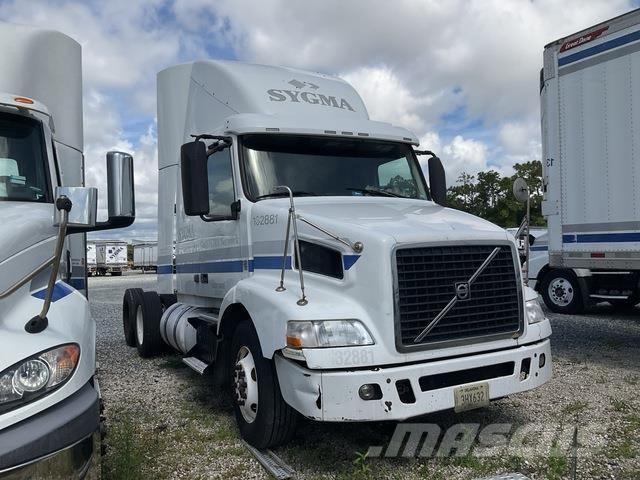 Volvo VNR64T Cavalos Mecânicos