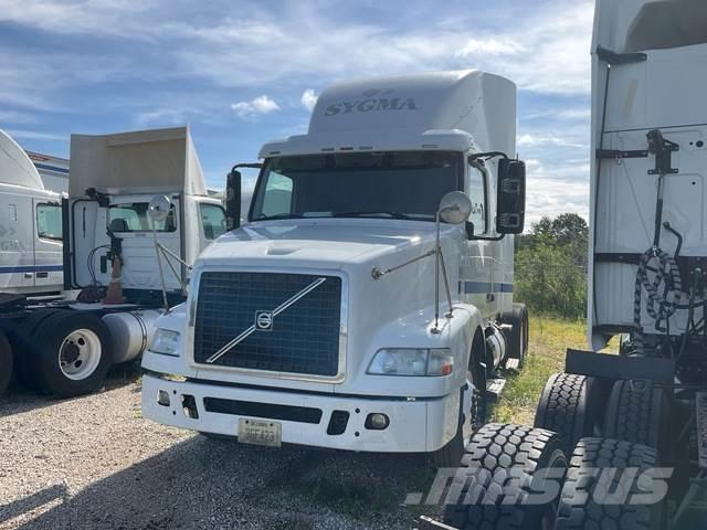 Volvo VNR64T Cavalos Mecânicos