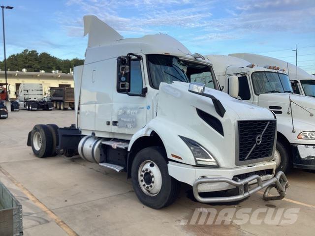 Volvo VNR64T Cavalos Mecânicos