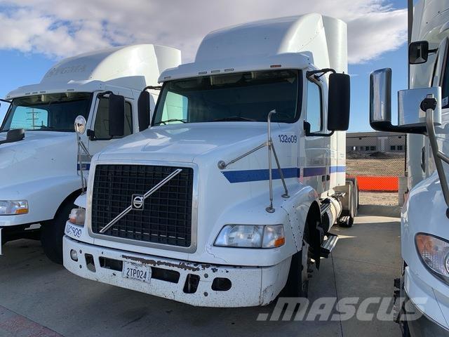 Volvo VNR64T Cavalos Mecânicos