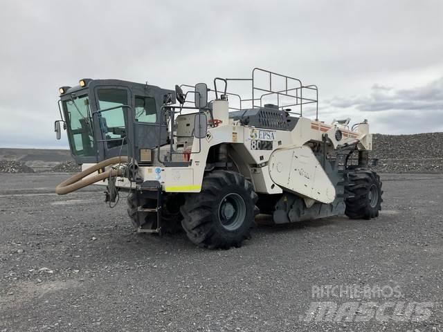 Wirtgen 2400 Compactadores para terra