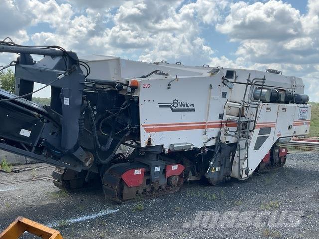 Wirtgen W2100 Moinhos de asfalto a frio