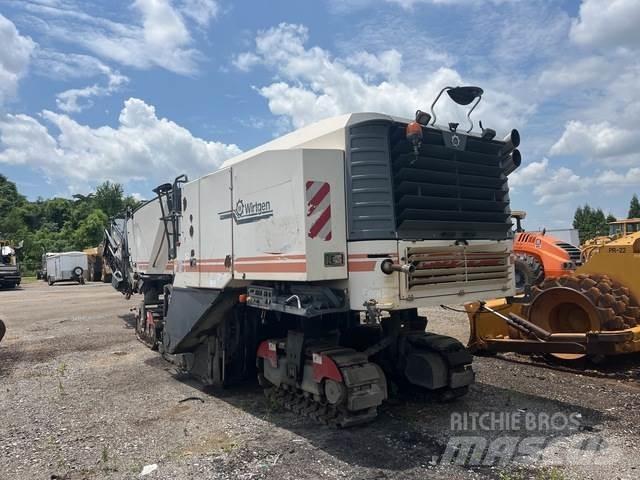 Wirtgen W220 Moinhos de asfalto a frio