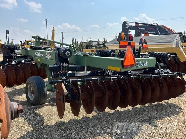 Wishek 842N Outras máquinas de lavoura e acessórios