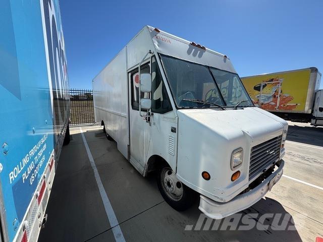 Workhorse P42 Caixa fechada