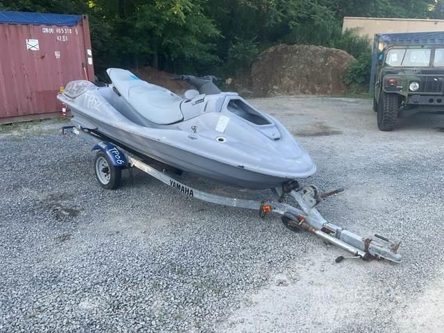 Yamaha  Batelőes / barcaças