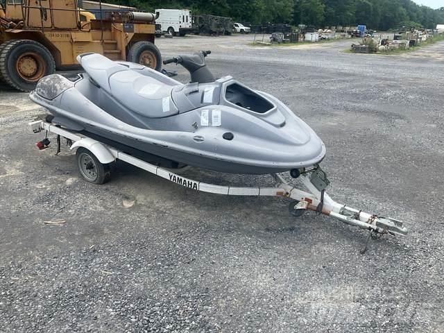 Yamaha  Batelőes / barcaças