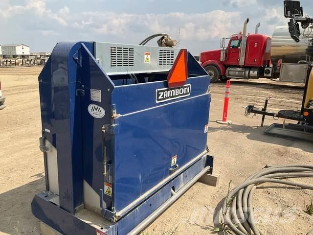 Zamboni 200 Outros limpa-neves e máquinas de limpeza viária