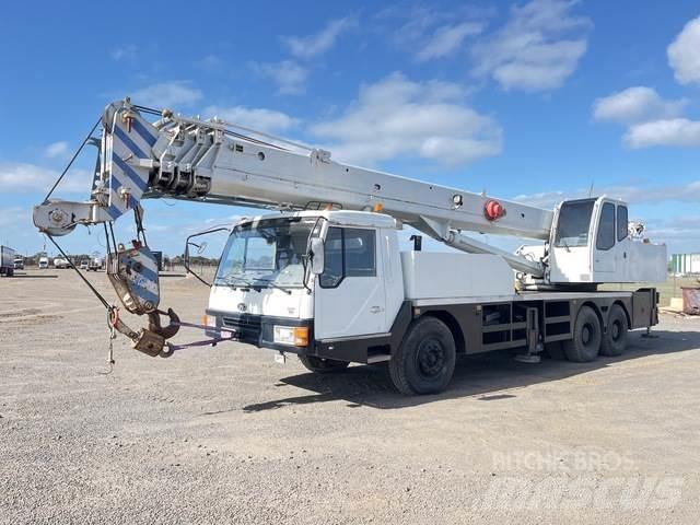 Zoomlion QY25H Gruas de rastos