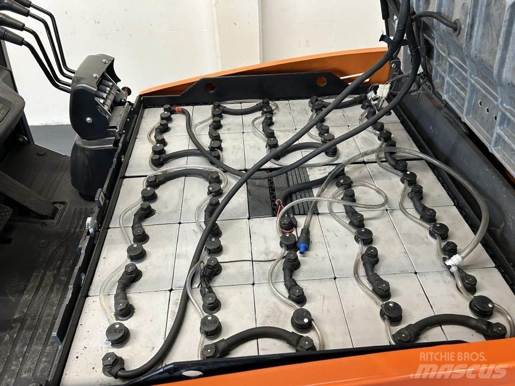 Doosan B25S-7 Empilhadores eléctricos