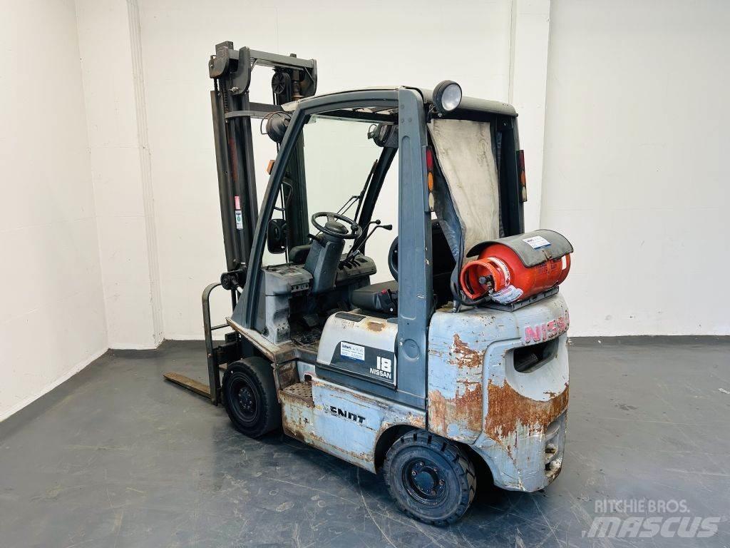 Nissan PD01A18PQ Empilhadores a gás