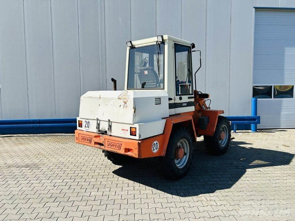 Schaeff KL835 Minicarregadeiras