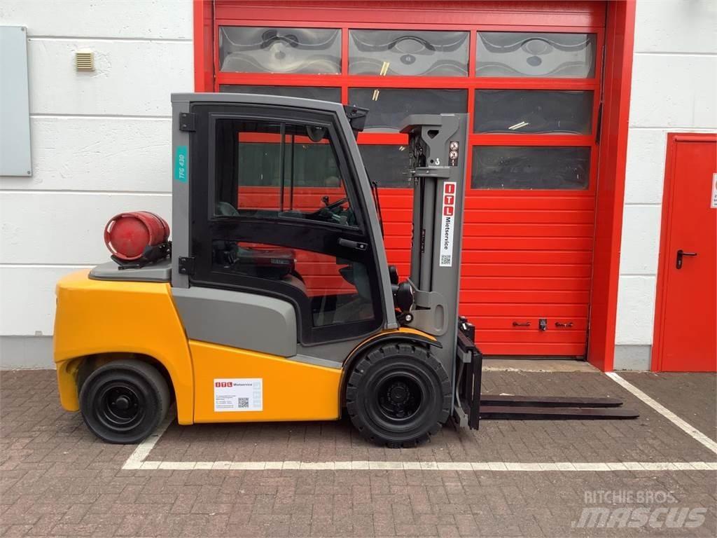 Jungheinrich TFG430 Empilhadores a gás