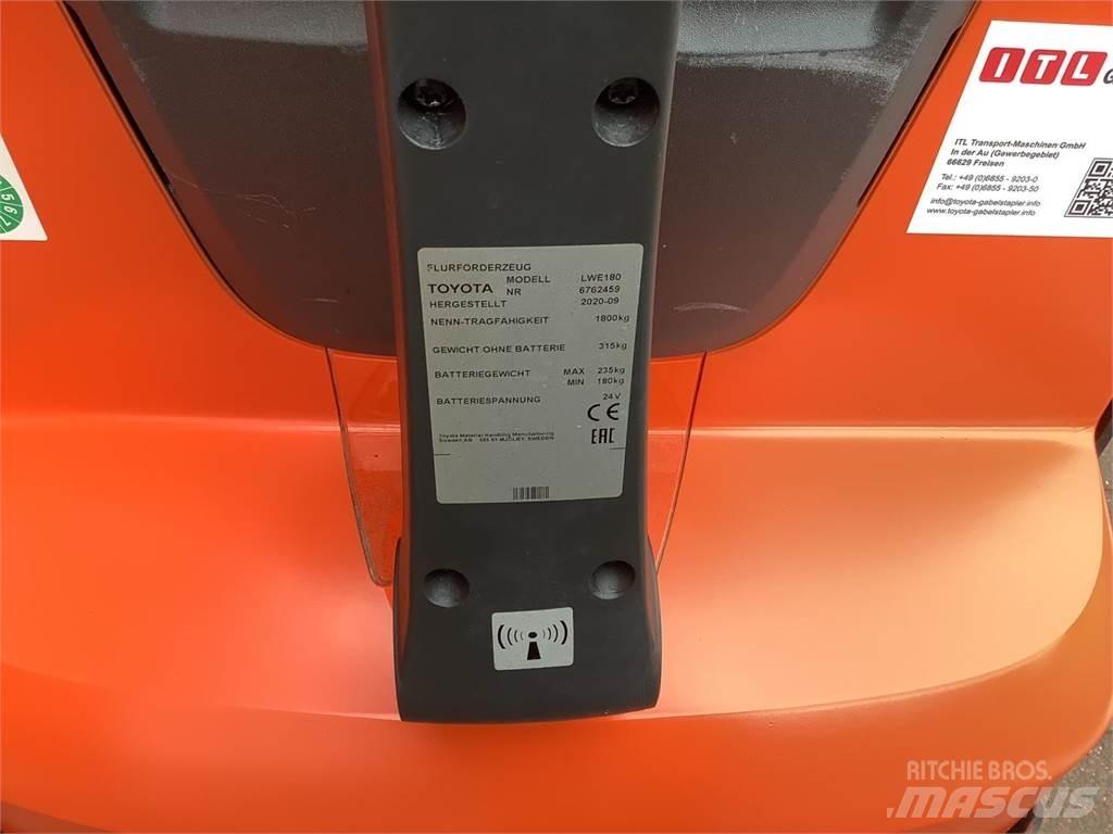 Toyota LWE180 Porta palettes