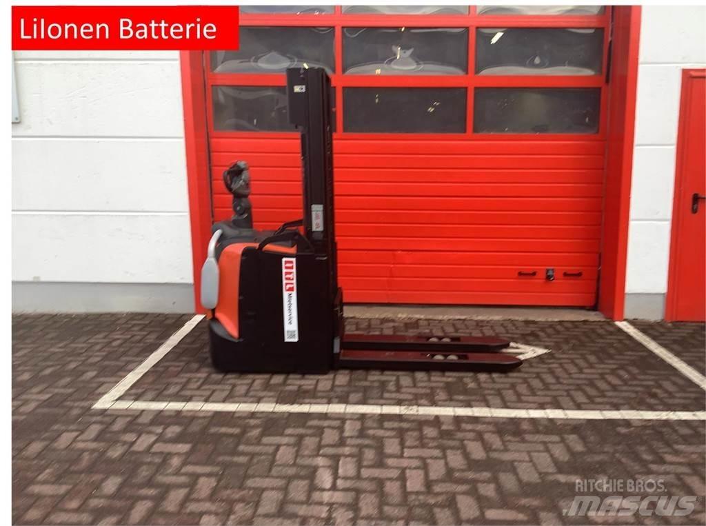 Toyota SPE120 Empilhador para operador externo