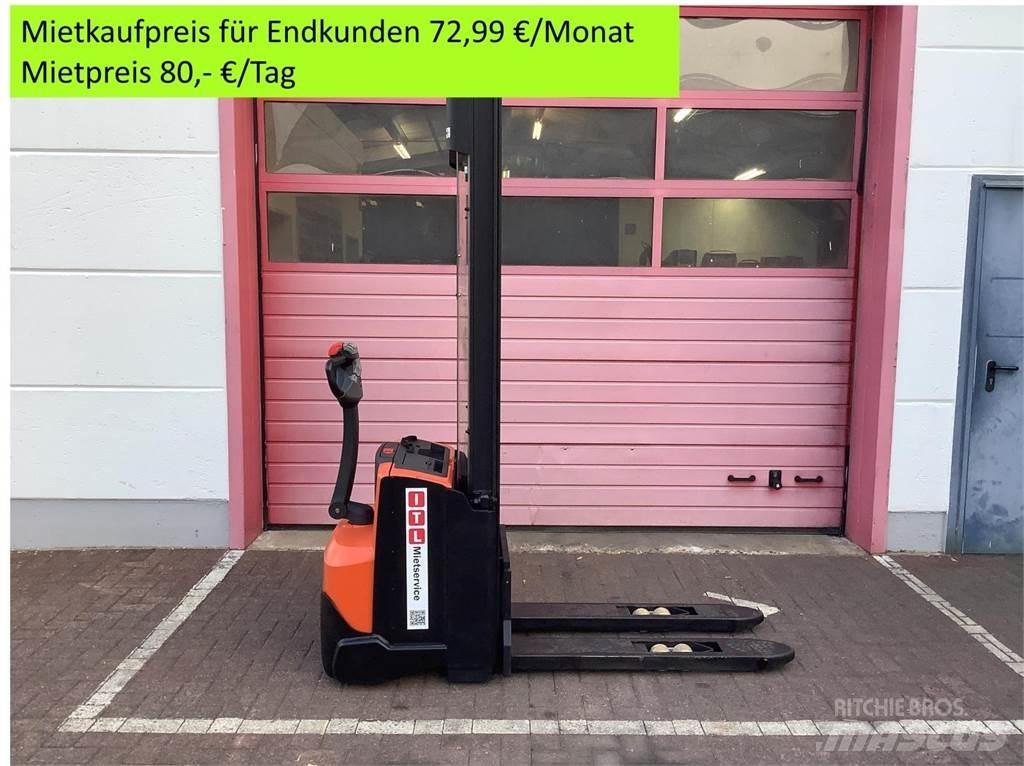 Toyota SWE120 Empilhador para operador externo