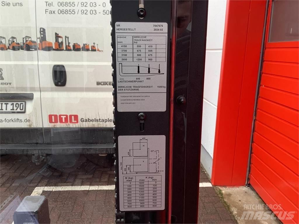 Toyota SWE120L Empilhador para operador externo