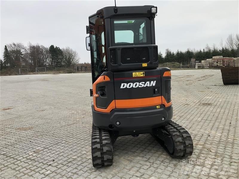 Doosan DX27Z-7 Miniescavadeiras
