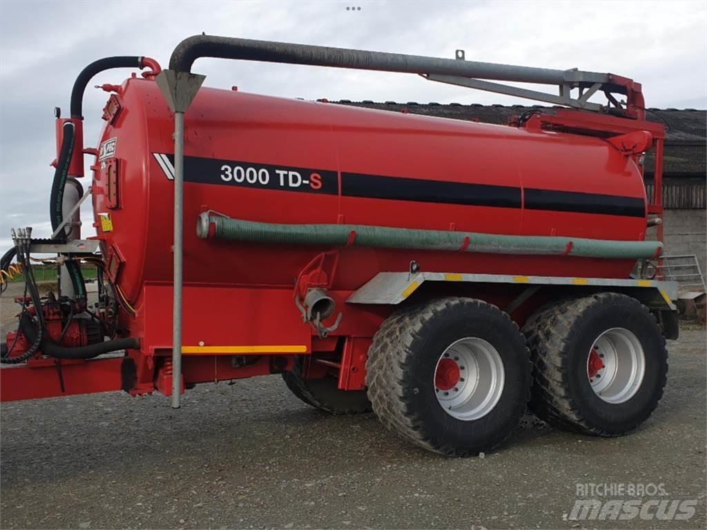 Hi-Spec 3000 TD-S Espalhadores de estrume