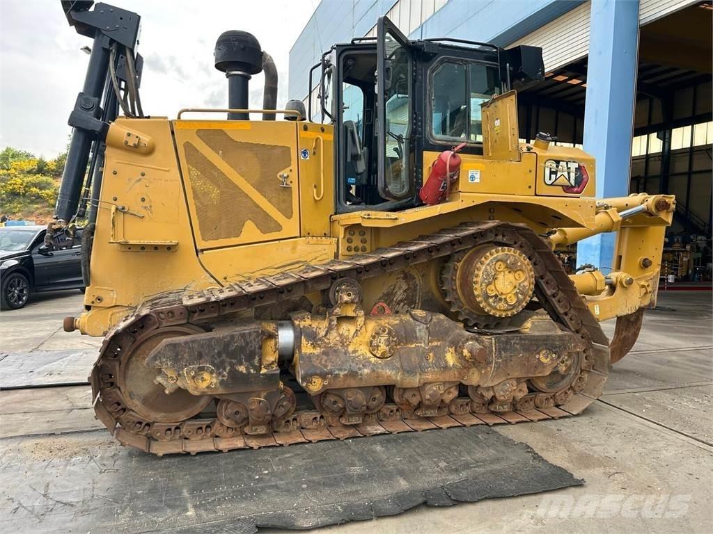 CAT D8T Dozers - Tratores rastos