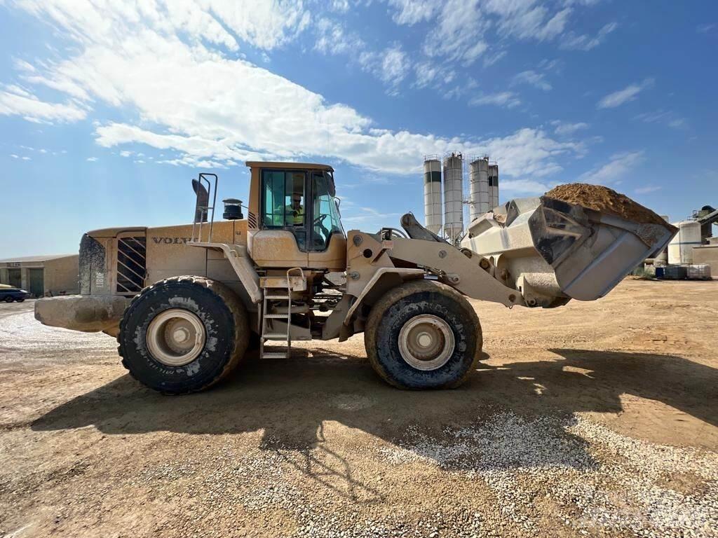Volvo L180F Carregadeiras de rodas