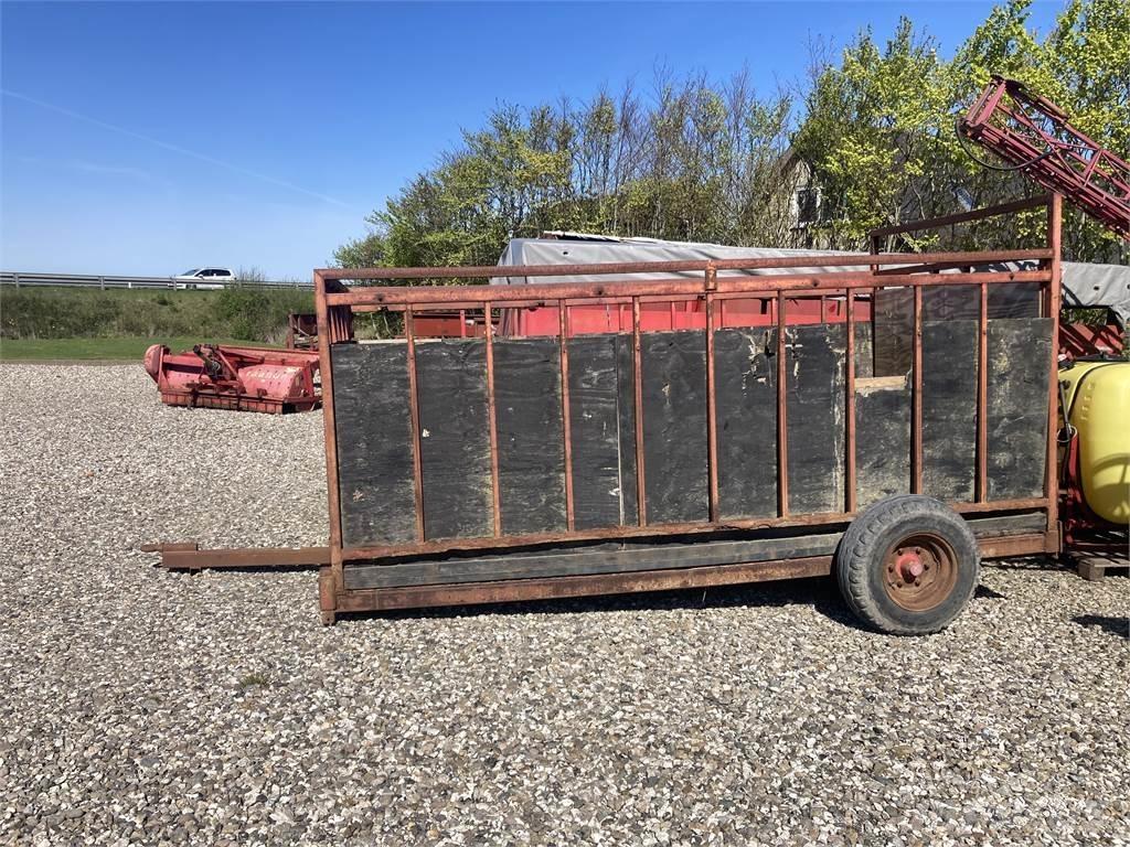  2X3,5MTR Reboques transporte animais