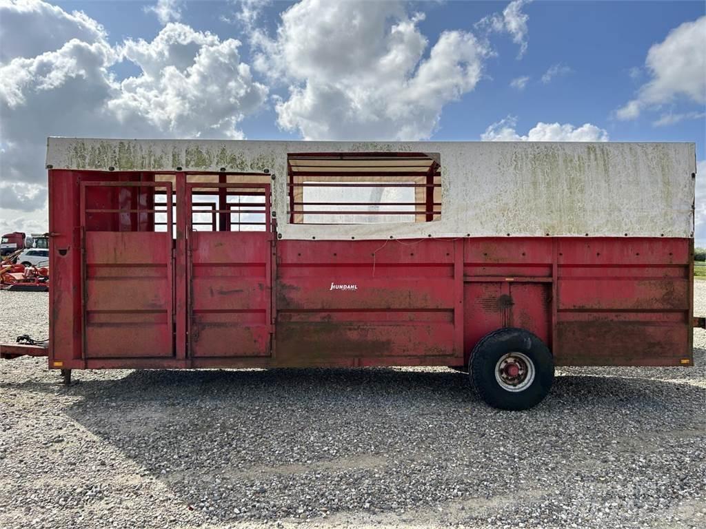 6 MTR Reboques transporte animais